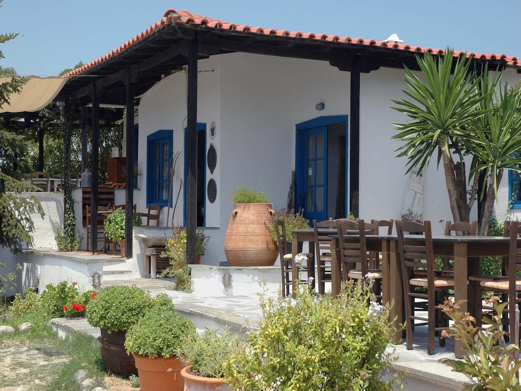 Skites Hotel Bungalows Ouranoupoli Exterior photo