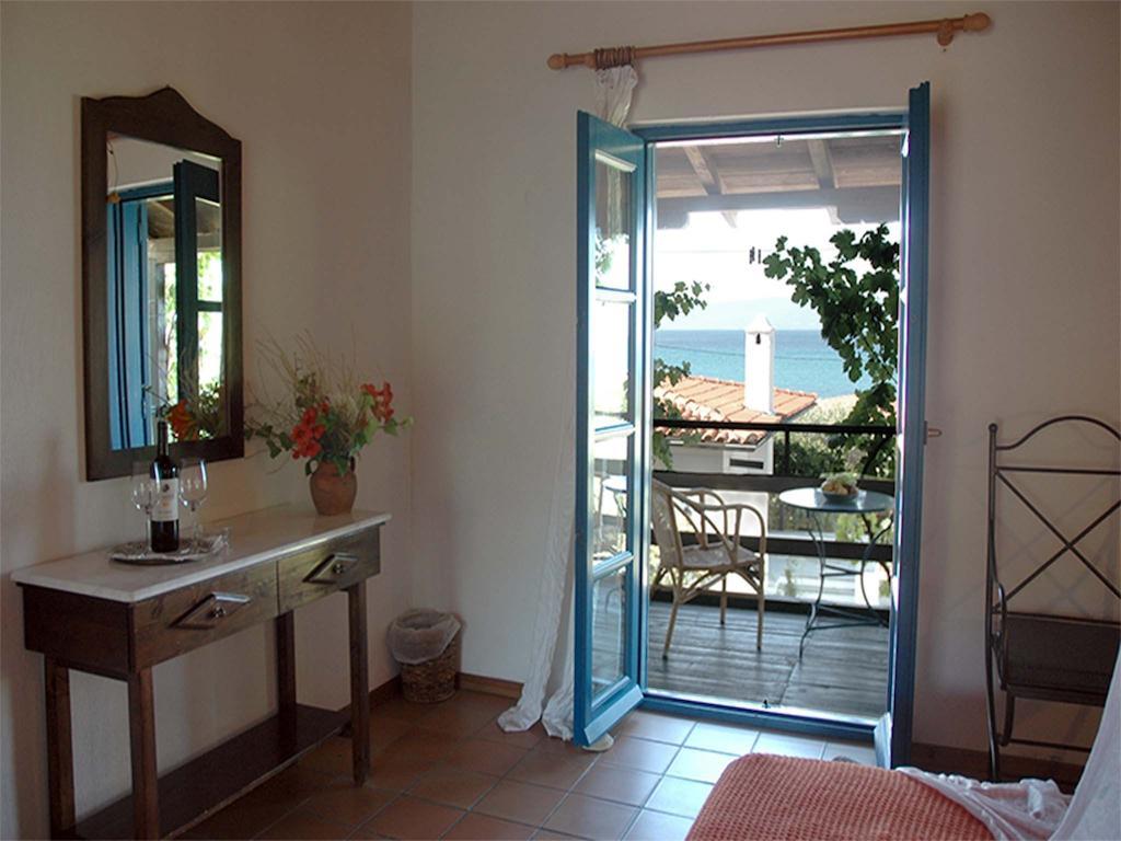 Skites Hotel Bungalows Ouranoupoli Room photo