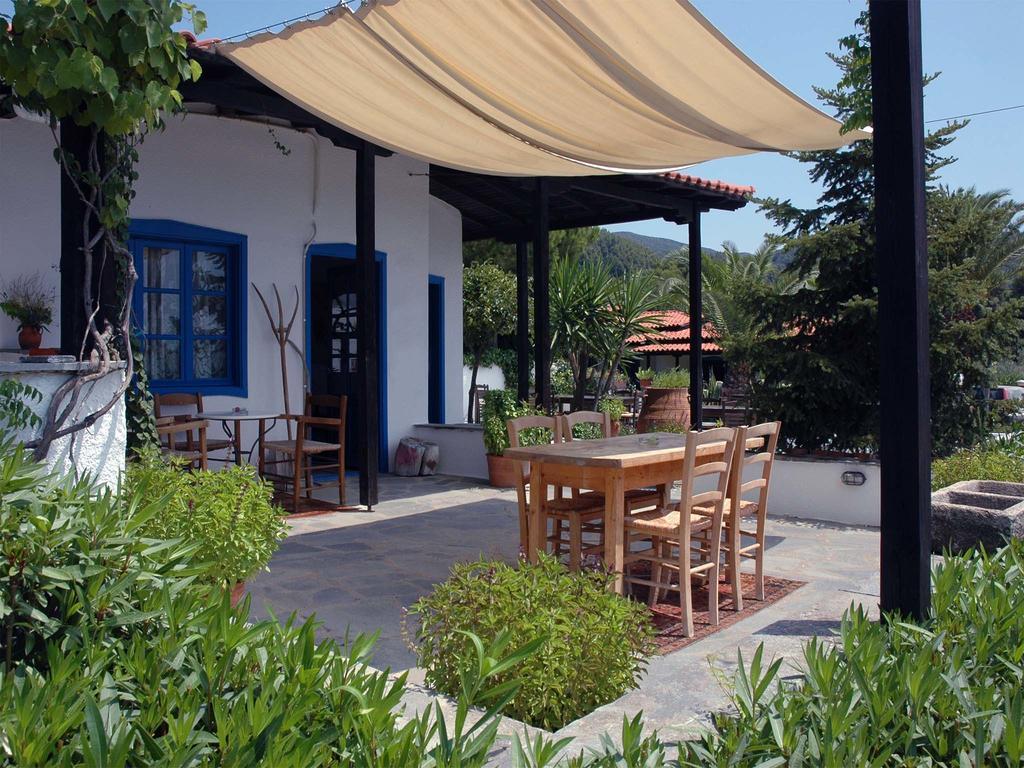 Skites Hotel Bungalows Ouranoupoli Exterior photo